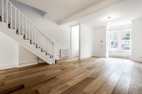 4 bedroom house to rent, Squarey Street London SW17