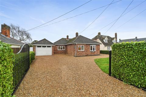 3 bedroom bungalow for sale, Hadleigh Road, East Bergholt, Colchester, Suffolk, CO7