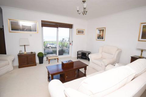 3 bedroom apartment for sale, Marine Parade, Tankerton, Whitstable