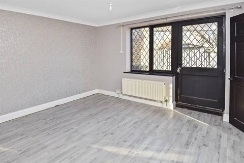 41 The Ridings, Chestfield, Whitstable, CT5 3QE
