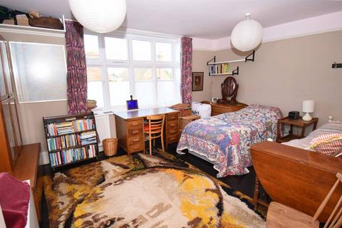 Caple House Athol Road, Whitstable, CT5 2EW