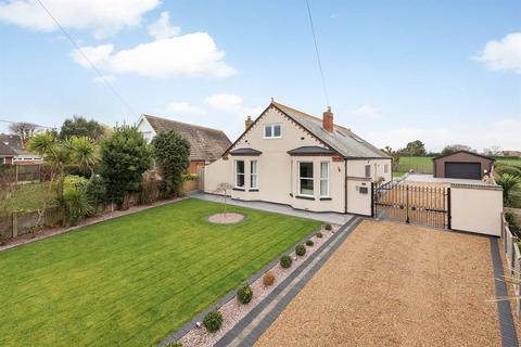 4 bedroom detached house for sale, Clover Rise, South Tankerton, Whitstable