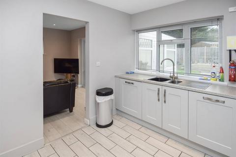 1 Brook Road, Whitstable, CT5 2QE