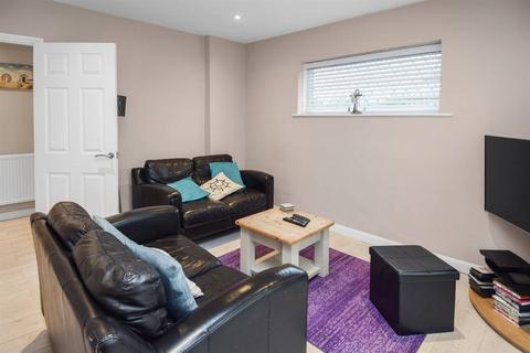 1 Brook Road, Whitstable, CT5 2QE