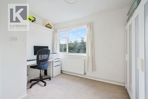 2 bedroom apartment for sale, Lavender Avenue, Packham Court Lavender Avenue, KT4