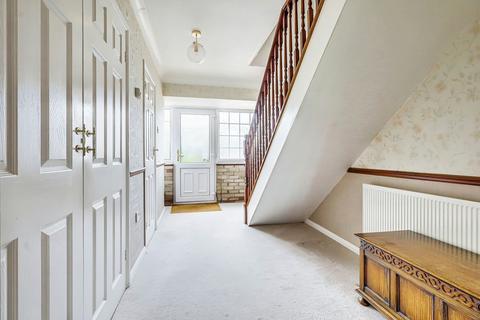 4 bedroom detached house for sale, Asquith Gardens, Benfleet, SS7