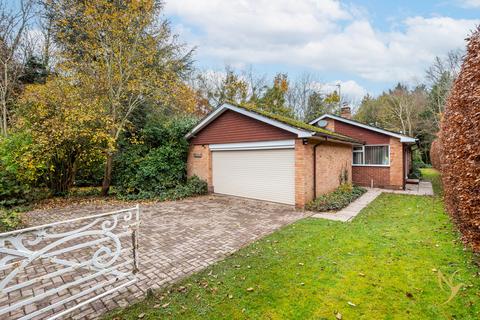 3 bedroom detached bungalow for sale, Malvern WR13