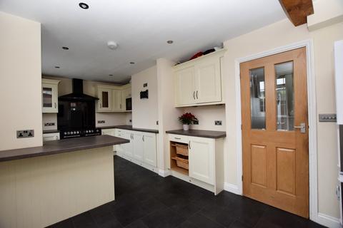 3 bedroom semi-detached house for sale, Vale Crescent, Bishop Wilton