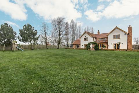 5 bedroom detached house for sale, Great Ellingham