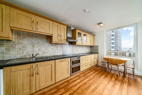 2 bedroom apartment to rent, Eagle Heights, Battersea SW11