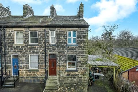 3 bedroom terraced house for sale, Henry Terrace, Yeadon, Leeds