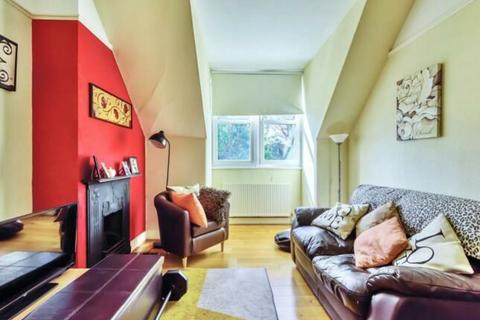 1 bedroom flat for sale, Blenheim Crescent, South Croydon