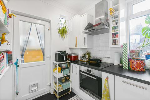28 Brampton Road, Croydon, CR0 6JN