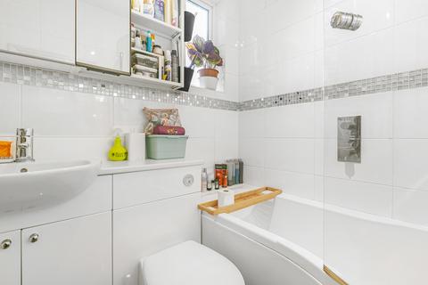 28 Brampton Road, Croydon, CR0 6JN