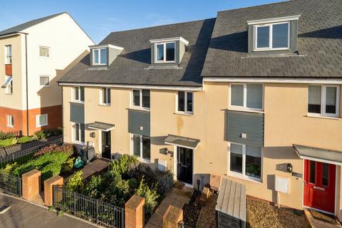 3 bedroom townhouse for sale, Yonder Acre Way, Cranbrook