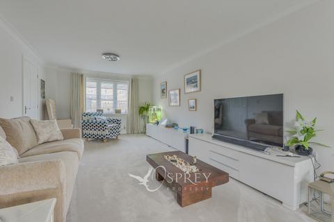 6 Aintree Avenue, Barleythorpe, Oakham, LE15 7TR