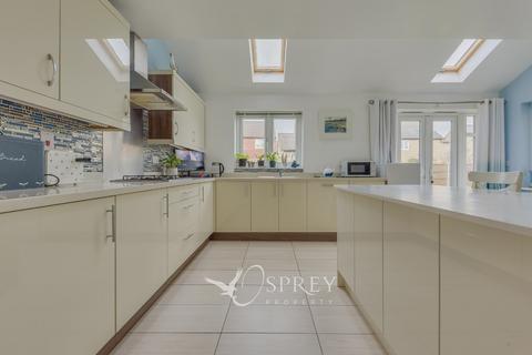 6 Aintree Avenue, Barleythorpe, Oakham, LE15 7TR