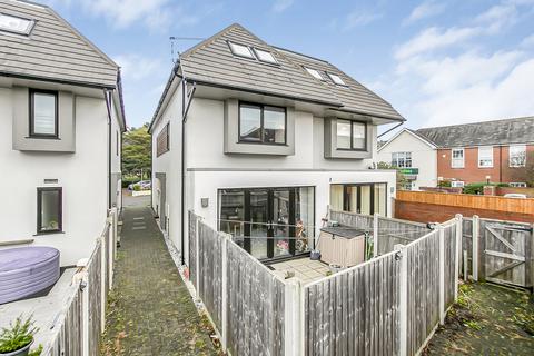 3 bedroom semi-detached house for sale, Victoria Park Road, Moordown