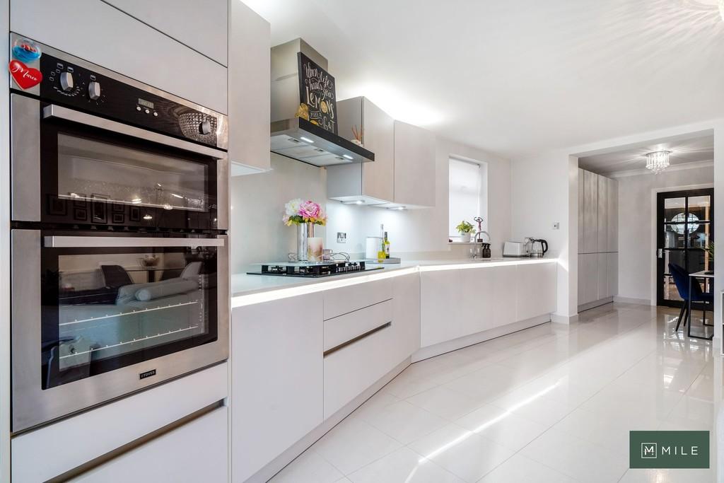 119 Vincent Gardens - MLm6e Qj NYfr VELRvaa Vp