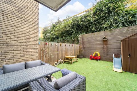 3 bedroom apartment for sale, Glace Apartments, Cross Lane, Hornsey N8