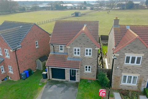 3 bedroom detached house for sale, Badgers Holt, Doncaster DN3