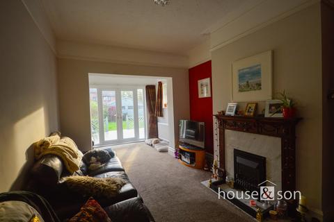 4 bedroom detached house for sale, Cowper Road, Bournemouth