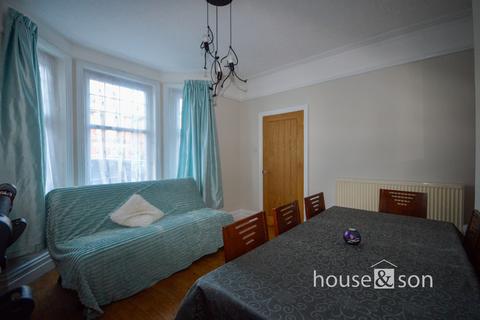 20 Cowper Road, Moordown, Bournemouth, BH9 2UJ