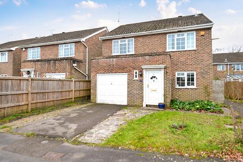 4 bedroom detached house for sale, Brewers Close, Farnborough GU14