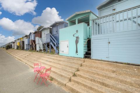 4 Cliff Way, Frinton-on-sea, CO13 9NL