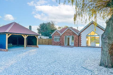 4 bedroom detached bungalow for sale, Clacton Road, Weeley