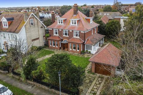 7 bedroom detached house for sale, Holland Road, Frinton On Sea, Essex