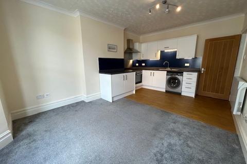 2 bedroom apartment for sale, Northumberland Place, Teignmouth