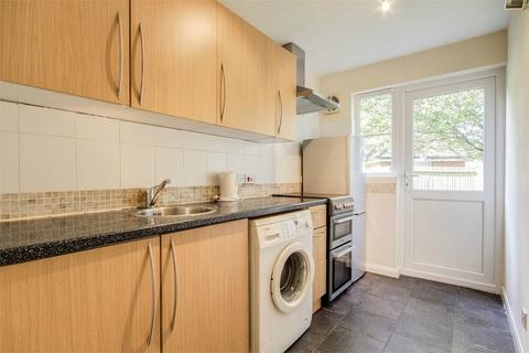 1 bedroom maisonette for sale, Rosamund Close, Surrey CR2