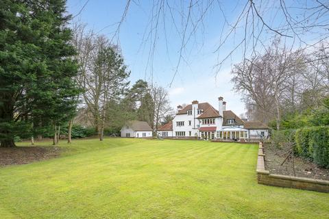 6 bedroom detached house for sale, Purley CR8