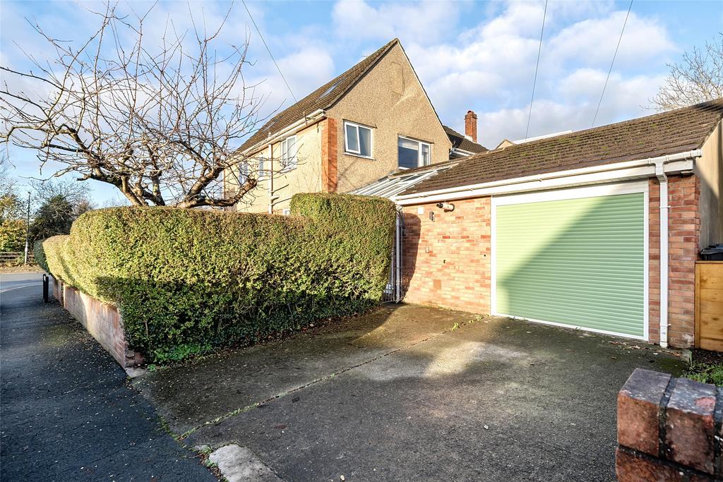 Garage &amp; Parking