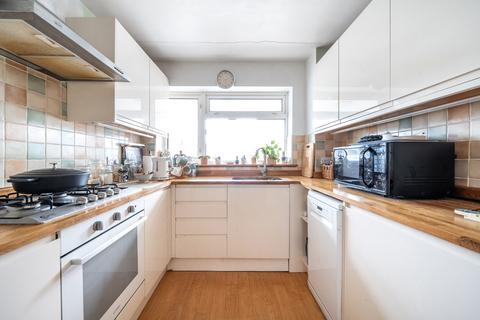 62 Deerhurst, Yate, Bristol, BS37 4JP