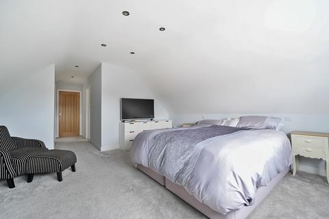 The Thornes Charfield Road, Kingswood, Wotton-under-edge, GL12 8SL