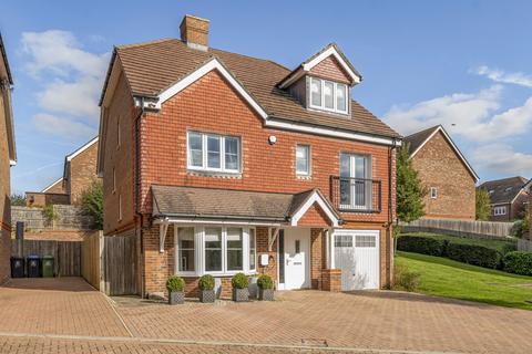 6 bedroom detached house for sale, Aberdeen Way, Woking GU21