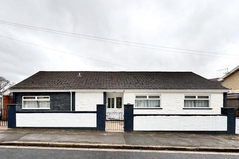 4 bedroom detached bungalow for sale, Neville Terrace, Aberdare CF44