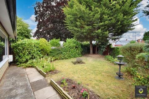 2 bedroom semi-detached bungalow for sale, Tewkesbury Road, Longford