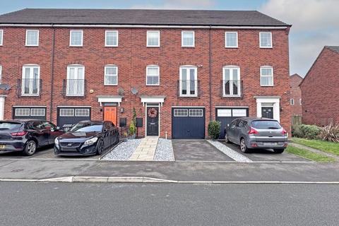 4 bedroom townhouse for sale, William Barrows Way, TIPTON, DY4 9ED