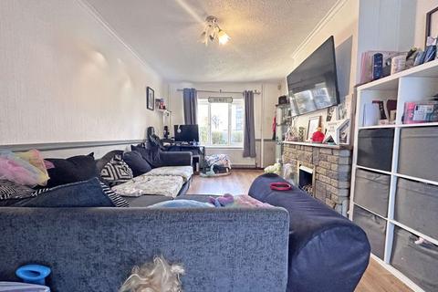 3 bedroom terraced house for sale, Cophall Street, TIPTON, DY4 7JQ