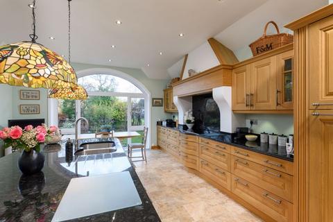 5 bedroom detached house for sale, Woolsington Park South, Woolsington, Newcastle upon Tyne