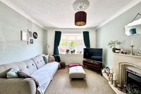 16 Cutworth Close, Sutton Coldfield, B76 2TA