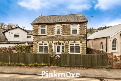 4 bedroom detached house for sale, George Street, Pontypool - REF# 00025877