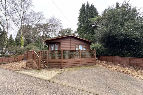 2 bedroom property for sale, Sandford Holiday Park, Organford Road, Poole