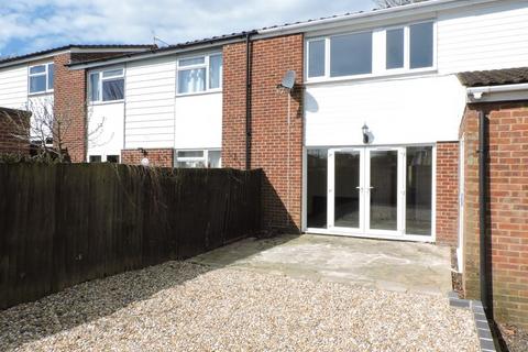 4 bedroom terraced house to rent, Ascension Close, Basingstoke RG24