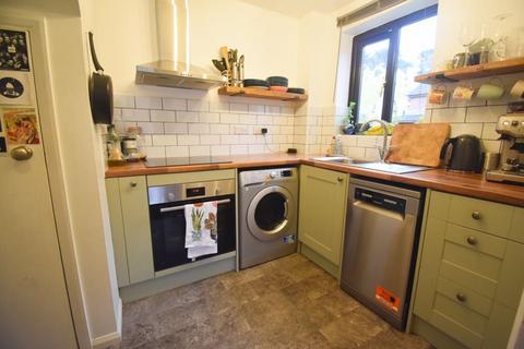 1 bedroom terraced house to rent, Aghemund Close, Basingstoke RG24