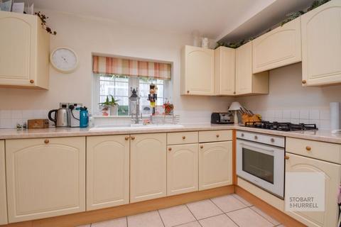 2 bedroom bungalow for sale, Rectory Road, Norwich NR12