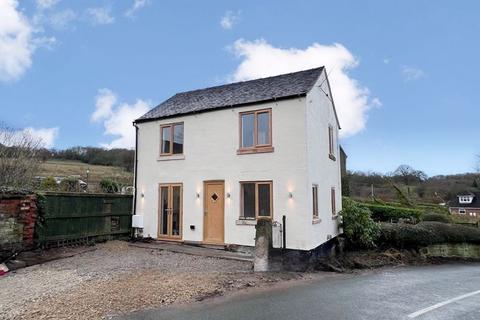 2 bedroom detached house for sale, Stanley Road, Stockton Brook ST9 9LL.